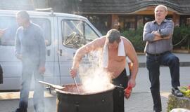 Šventojiškių sueiga aikštėje prie Šventosios kultūros centro