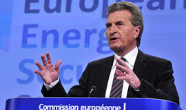 EK sveikina įgyvendinus SGD terminalo projektą