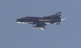 "Islamo valstybės" kovotojai apmoko savo narius pilotuoti naikintuvus