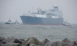 Į Klaipėdą atplaukė laivas-saugykla "Independence"