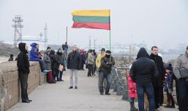 Į Klaipėdą atplaukė laivas-saugykla "Independence"