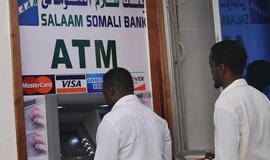 Somalyje įrengtas pirmasis bankomatas