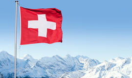 Šveicarija: planuojamas referendumas dėl imigracijos pakenks santykiams su ES