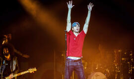 Enrikė Iglesijas artėja prie Lietuvos: pradėjo koncertų turą Europoje