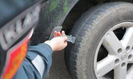 Per reidą pareigūnai tikrino ir padangas