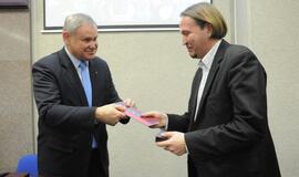 Dainų šventės dalyvių apdovanojimai