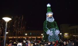 Palanga įžiebė Kalėdų eglę