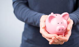 Tyrimas: visi lietuviai taupo