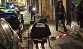 "Allahu Akbar" šaukdamas vyras Prancūzijoje automobiliu kelis kartus rėžėsi į praeivius