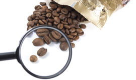 Kaunietis dėl trijų kavos pakelių sumušė kasininkę