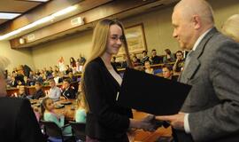 Gabiausių mokinių apdovanojimai