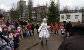 Eglučių miesto kiemuose puošimas