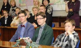 Gabiausių mokinių apdovanojimai