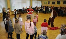 Dovanėlės, sušildytos “liūčių” širdimis ir viltimi