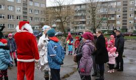 Eglučių miesto kiemuose puošimas