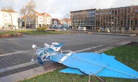 Audra Klaipėdoje: virto medžiai, apgadintos mašinos