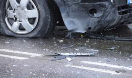 Į iškvietimą skubėjusią greitąją sustabdė "golfas"