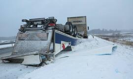 "Maximos" krovinys pažiro automagistralėje