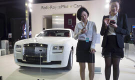 "Rolls-Royce" automobilių pardavimai 2014-aisiais vėl pasiekė rekordą
