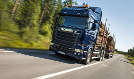 ES sunkvežimių gamintojams gresia 4 mlrd. eurų bauda už suderintas kainas