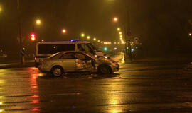 Klaipėdoje susidūrė vilkikas ir lengvasis automobilis