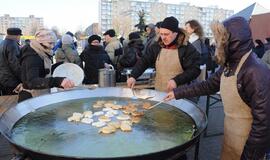 Užgavėnių šventė Naujajame turguje