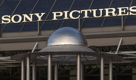 "Sony Pictures" paskyrė naują vadovą, pakeisiantį vieną iš "Sony" pirmininkų Eimi Paskal