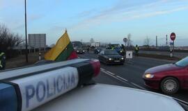 Girti vairuoja ir Kovo 11-ąją