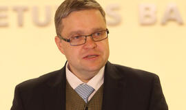 Lietuvos bankas: bankų pelnas smuko dėl euro įvedimo