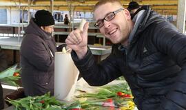Prekyba tulpėmis kovo 8-ąją