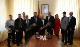 Sunkiaatlečių pagerbimas pas merą