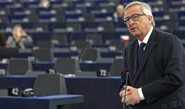 EK paragino Graikiją daryti visa, kad būtų pasiektas kompromisas