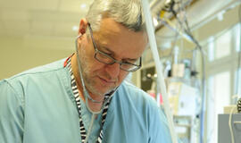 Kad gelbėtum, reikia mylėti