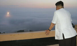 Šiaurės Korėja išbandė balistinę raketą