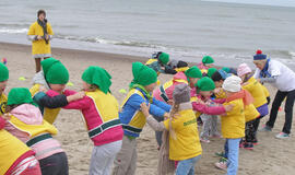 Vyko sveikatos ir sporto šventė "Su vaikyste ant bangos"