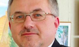 Ar Valstybinė lietuvių kalbos komisija atlaikys politikų spaudimą?