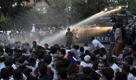 Armėnijos sostinėje jėga išvaikyta demonstracija prieš skurdą