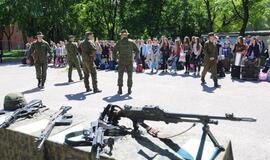 Karinė vaikų stovykla