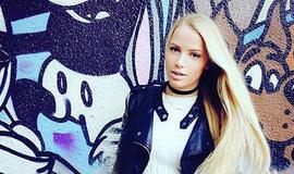 Angelou - talentas, pasiekęs tolimesnius krantus