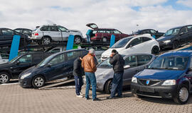 FNTT: naudotais automobiliais prekiavęs kaunietis apsukdavo ne tik valstybę, bet ir pirkėjus