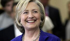 Hilari Klinton mano, kad ant vienos iš dolerio kupiūrų turi būti pavaizduota moteris