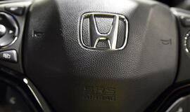 "Honda" atšaukia per 1,6 mln. automobilių dėl oro pagalvių gedimų