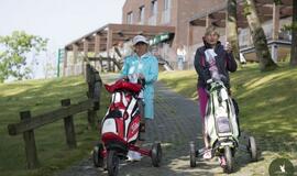 "Nesė pramogų banko" golfo turnyras