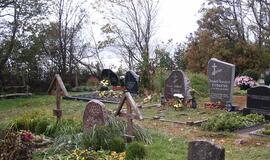 Prašo pagalbos dėl naikinamų protėvių kapų