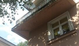 Griūvančius balkonus sutvarkys per renovaciją
