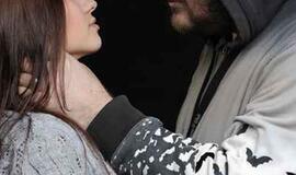 Lentvaryje plėšikas smurtavo prieš pardavėją