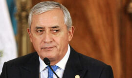 Išduotas arešto orderis suimti Gvatemalos prezidentą