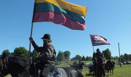 Istorinis žygis: žirgais žemaitukais aplink Lietuvą