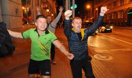 Klaipėdiečiai švenčia Lietuvos krepšininkų pergalę