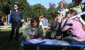 Aktyvūs tėvai sieks pakeisti politikų sprendimą